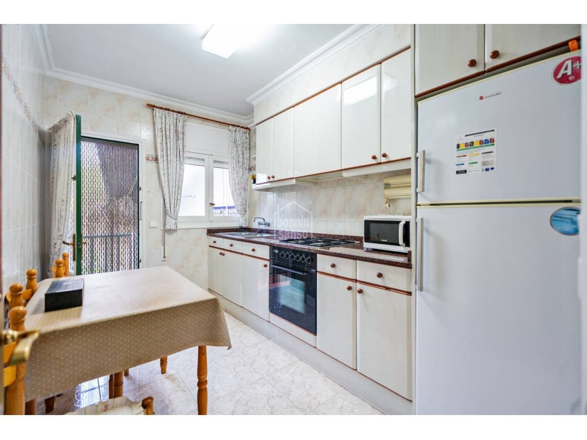 Townhouse in Es Castell — photo 5 of 29