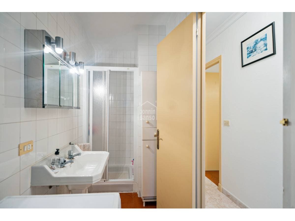 Townhouse in Es Castell — photo 16 of 29