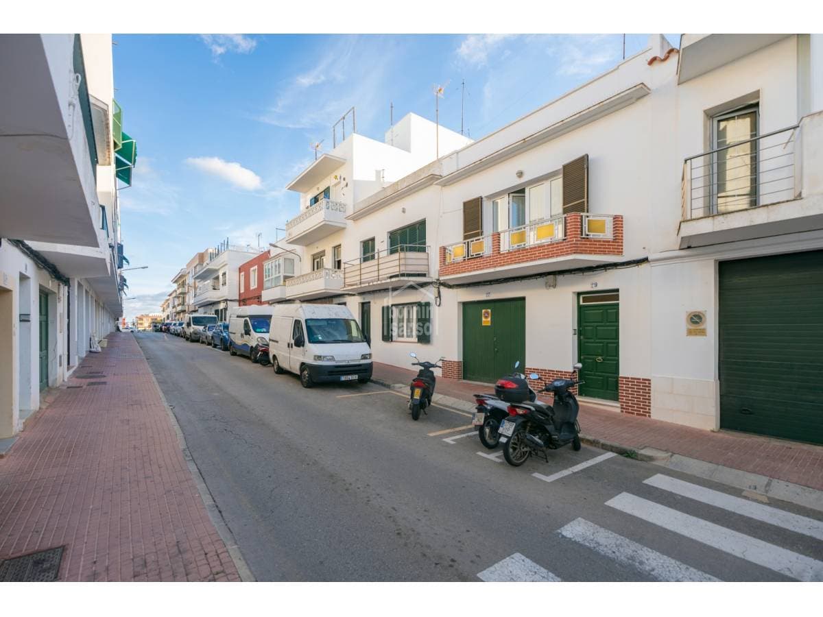 Townhouse in Es Castell — photo 28 of 29