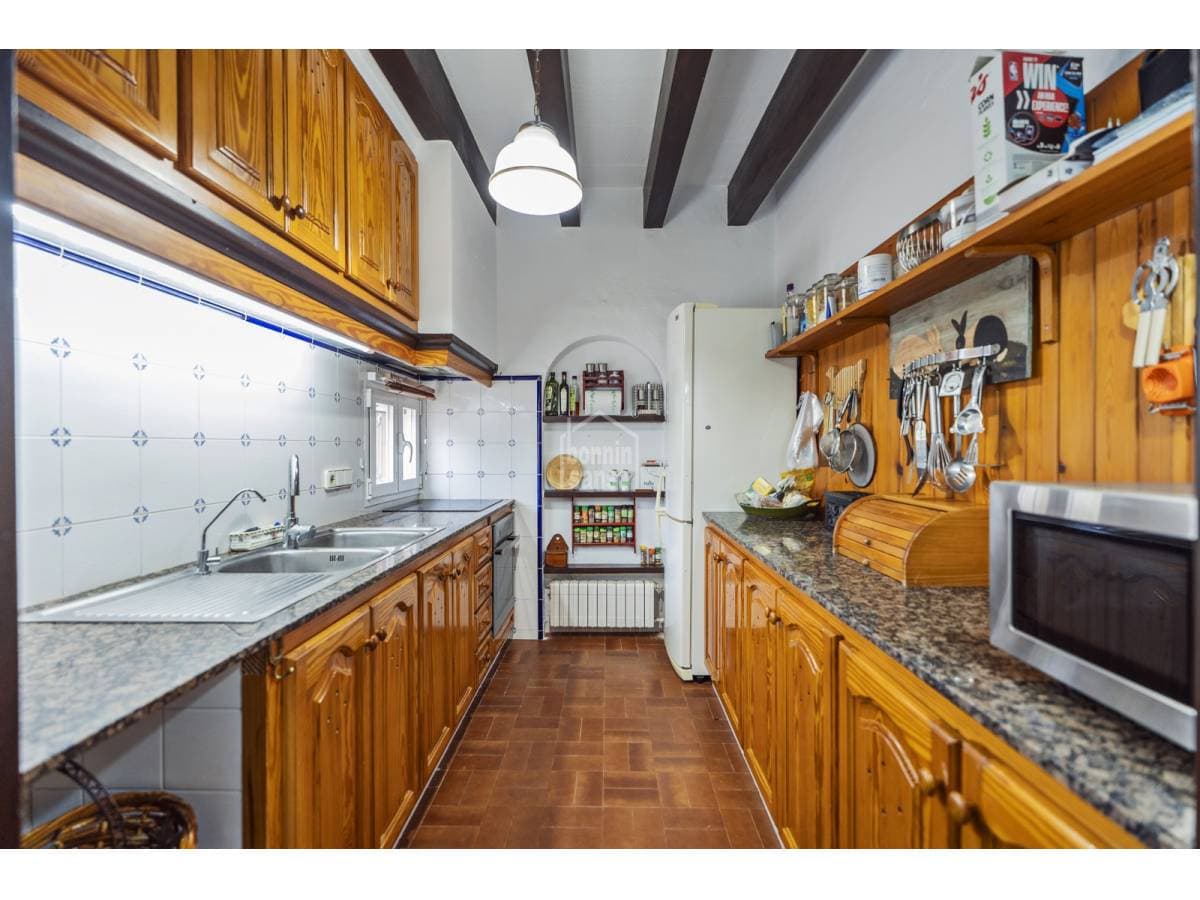 Villa in Sant Lluis — photo 12 of 39