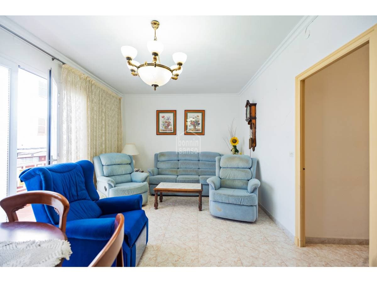 Townhouse in Es Castell — photo 3 of 29