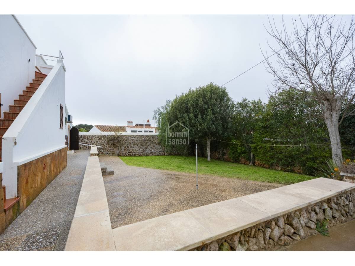 Villa in Sant Lluis — photo 35 of 39