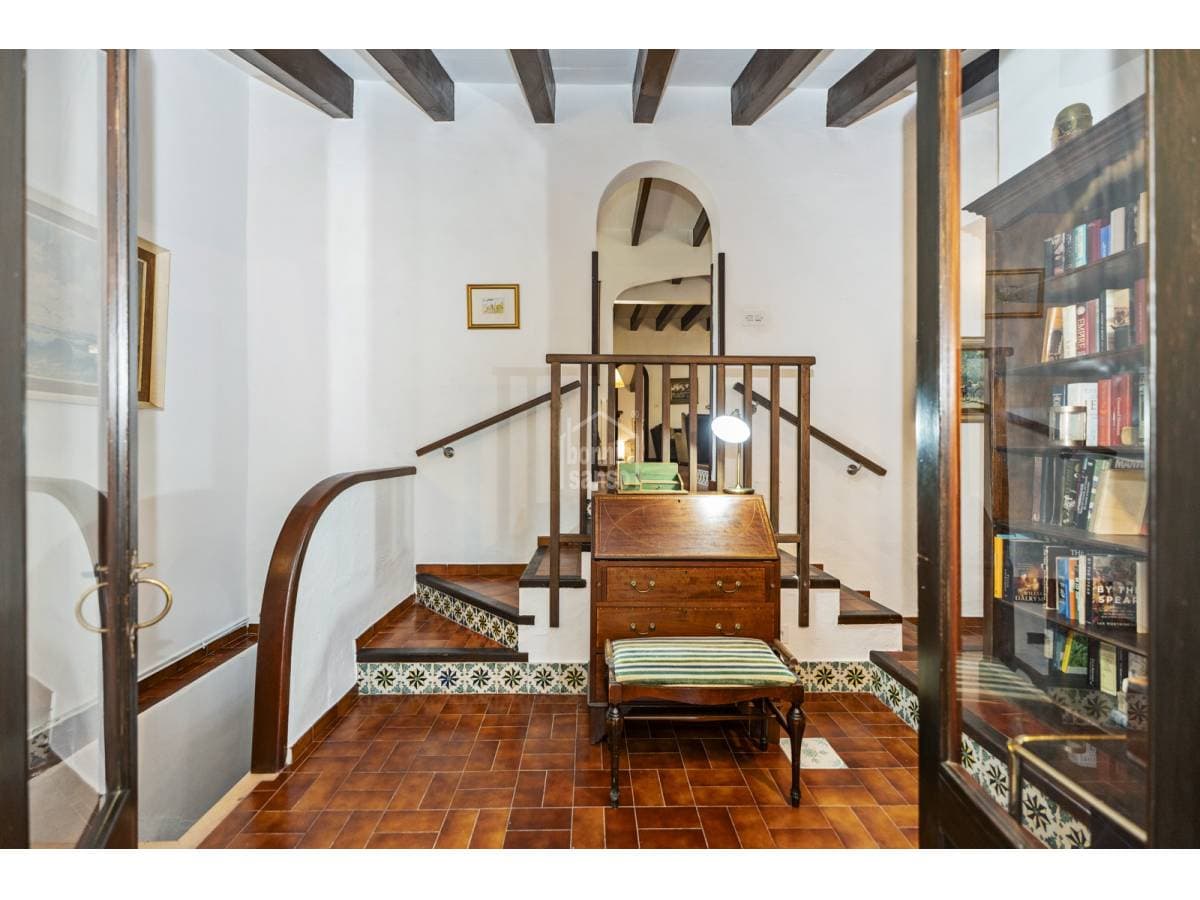 Villa in Sant Lluis — photo 16 of 39