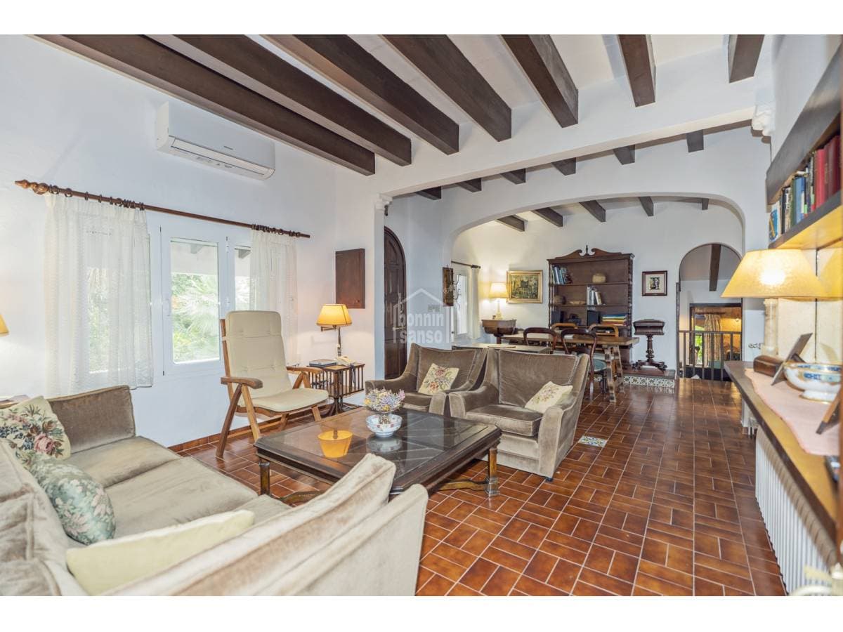 Villa in Sant Lluis — photo 11 of 39