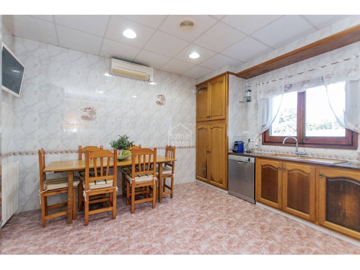 Villa in Alayor — photo 13 of 37